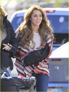 Miley Cyrus : miley_cyrus_1292438594.jpg