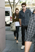 Miley Cyrus : miley_cyrus_1308590828.jpg