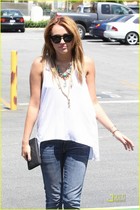 Miley Cyrus : miley_cyrus_1310827351.jpg