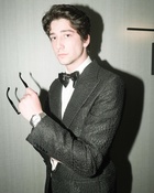 Milo Manheim : milo-manheim-1684249405.jpg