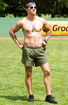 Milo Ventimiglia : milo-ventimiglia-1340500437.jpg