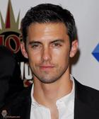 Milo Ventimiglia : milo-ventimiglia-1340500464.jpg