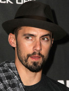 Milo Ventimiglia : milo-ventimiglia-1340500492.jpg