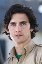 Milo Ventimiglia : milo_ventimiglia_1285018787.jpg