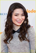 Miranda Cosgrove : miranda-cosgrove-1341452898.jpg