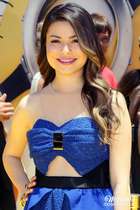 Miranda Cosgrove : miranda-cosgrove-1382044439.jpg