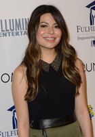 Miranda Cosgrove : miranda-cosgrove-1386337371.jpg