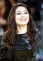 Miranda Cosgrove : miranda-cosgrove-1386863455.jpg