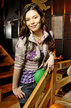 Miranda Cosgrove : miranda_cosgrove_1218908429.jpg