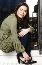 Miranda Cosgrove : miranda_cosgrove_1229283880.jpg