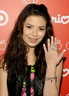 Miranda Cosgrove : miranda_cosgrove_1256455958.jpg