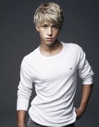 Mitch Hewer : mitch_hewer_1203457072.jpg