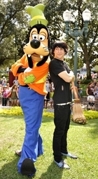 Mitchel Musso : mitchel-musso-1330657727.jpg