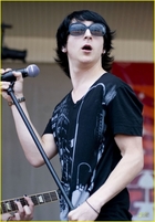 Mitchel Musso : mitchel_musso_1247182971.jpg