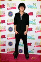 Mitchel Musso : mitchel_musso_1286825810.jpg