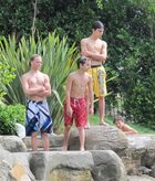 Moises Arias : TI4U_u1279810235.jpg