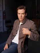 Mark-Paul Gosselaar : markpaul-gosselaar-1312937465.jpg