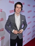 Nash Grier : nash-grier-1429128001.jpg