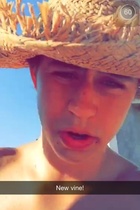 Nash Grier : nash-grier-1429627501.jpg