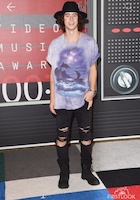 Nash Grier : nash-grier-1441049101.jpg