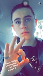 Nash Grier : nash-grier-1452823201.jpg