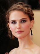 Natalie Portman : natalie-portman-1427139259.jpg