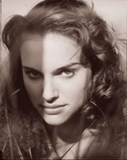 Natalie Portman : natalie-portman-1427139286.jpg