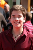 Nathan Kress : nathan_kress_1221536755.jpg