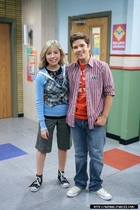 Nathan Kress : nathan_kress_1229165916.jpg