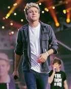 Niall Horan : niall-horan-1588528111.jpg