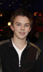 Nicholas Hoult : TI4U_u1151619103.jpg