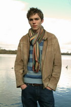 Nicholas Hoult : TI4U_u1152068340.jpg