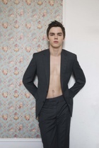 Nicholas Hoult : nicholas-hoult-1379961208.jpg