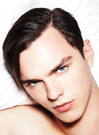 Nicholas Hoult : nicholas_hoult_1259350630.jpg