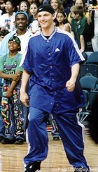 Nick Carter : bball13.jpg