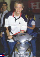 Nick Carter : nickbike.jpg