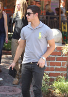 Nick Jonas : nick-jonas-1376844886.jpg