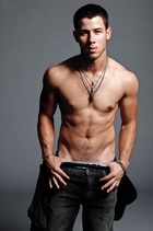 Nick Jonas : nick-jonas-1412359437.jpg