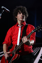 Nick Jonas : nickjonas_1224919307.jpg