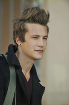 Nick Roux : nick-roux-1356202698.jpg