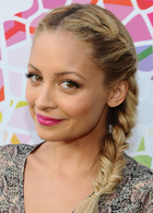 Nicole Richie : nicole-richie-1336025819.jpg