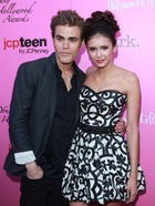 Nina Dobrev : TI4U1409494559.jpg