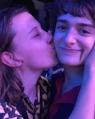 Noah Schnapp : TI4U1565623215.jpg