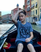 Noah Schnapp : noah-schnapp-1502404202.jpg