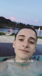 Noah Schnapp : noah-schnapp-1535150101.jpg