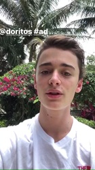 Noah Schnapp : noah-schnapp-1588455949.jpg