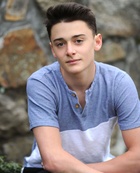 Noah Schnapp : noah-schnapp-1602186050.jpg