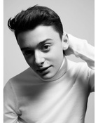 Noah Schnapp : noah-schnapp-1629231433.jpg