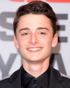 Noah Schnapp : noah-schnapp-1633297934.jpg