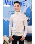 Noah Schnapp : noah-schnapp-1640989651.jpg